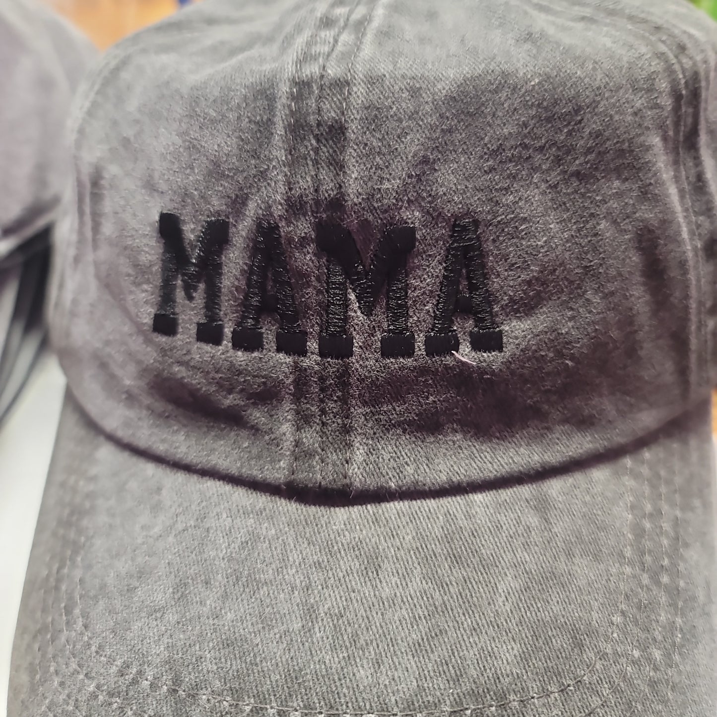 Mama hat