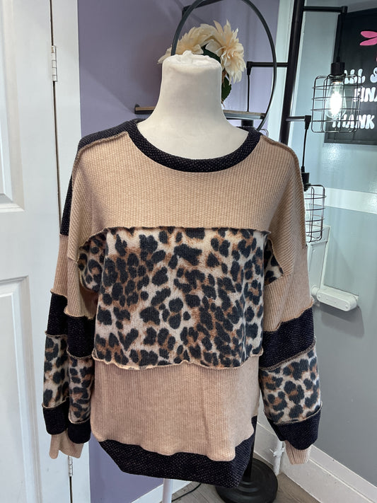 Oatmeal leopard print