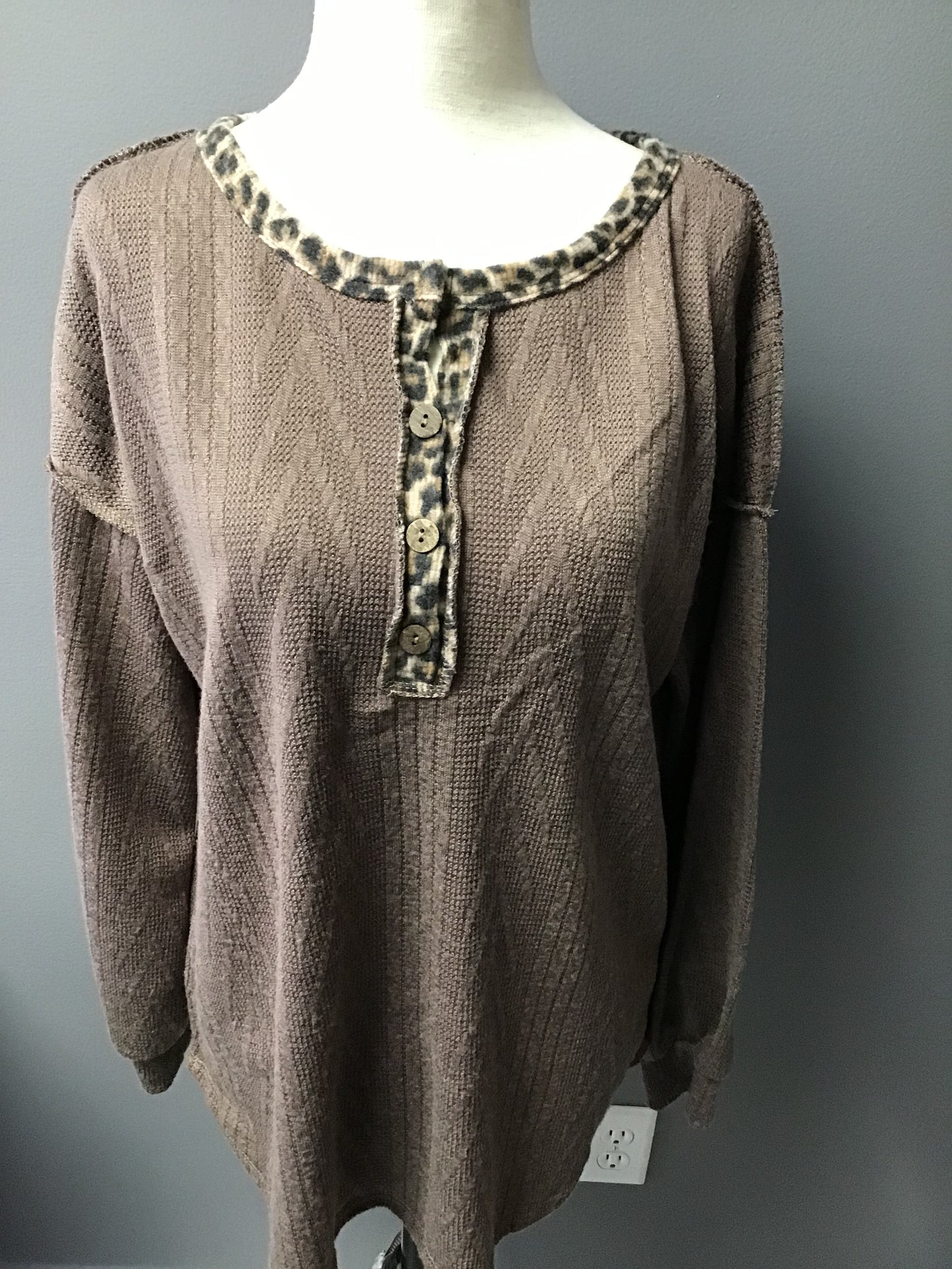 Cable knit button top