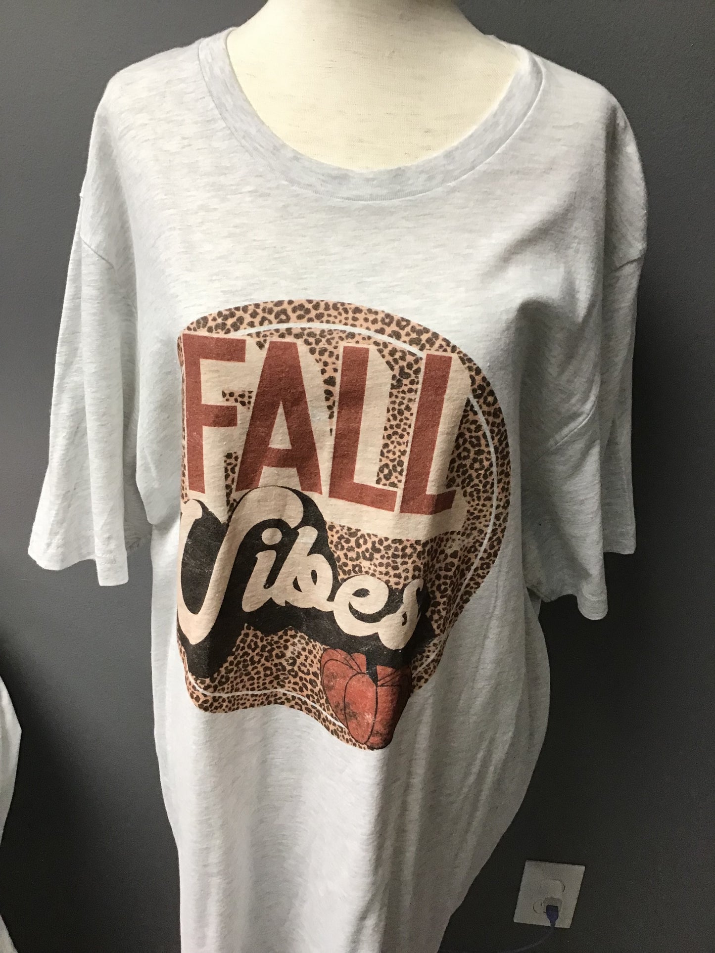 Fall vibes tee