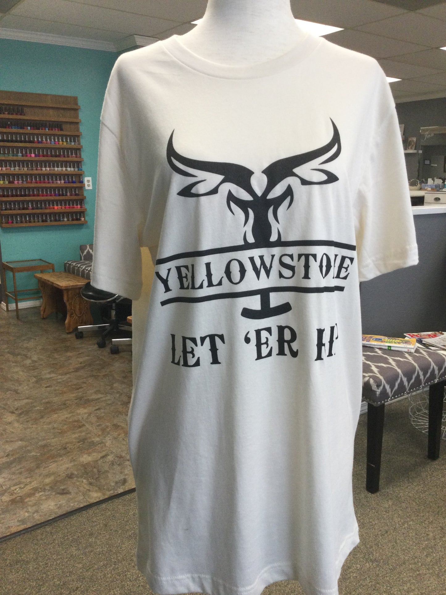 Yellowstone short sleeve tee