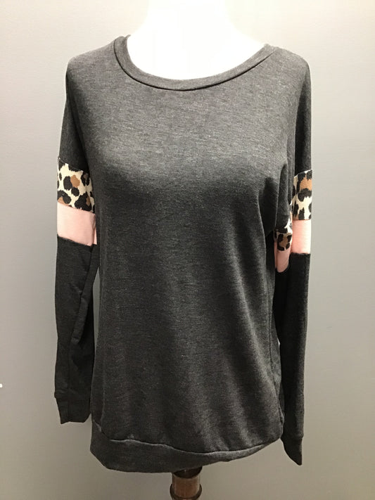 Pullover sweatshirt with accent sleeve